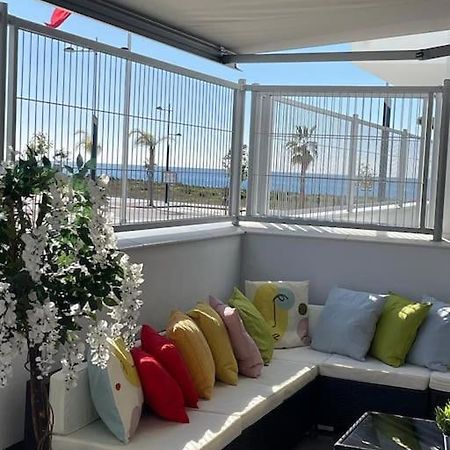 Apartamento Duna Beach Primera Linea De Playa تورّوكس كوستا المظهر الخارجي الصورة