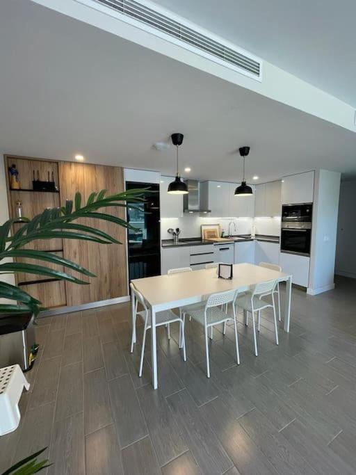 Apartamento Duna Beach Primera Linea De Playa تورّوكس كوستا المظهر الخارجي الصورة