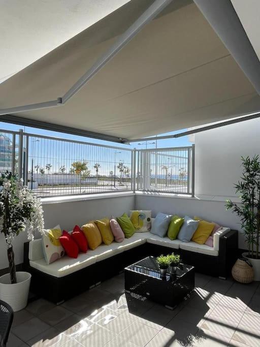 Apartamento Duna Beach Primera Linea De Playa تورّوكس كوستا المظهر الخارجي الصورة